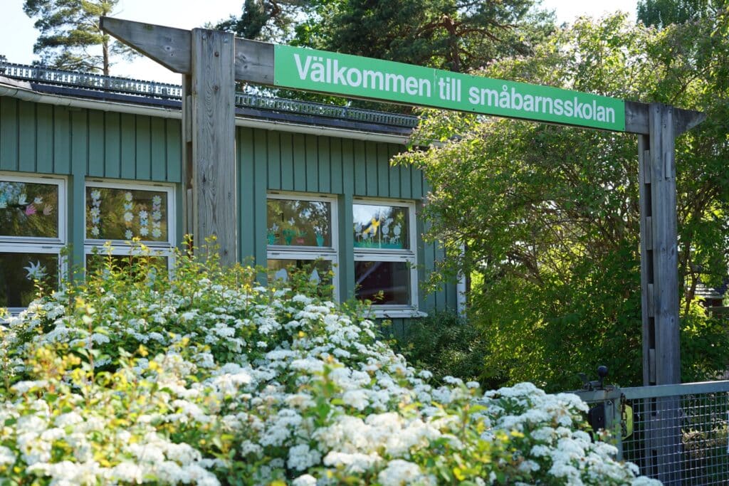 Vi växer – välkomnar Småbarnsskolan och Elevverket